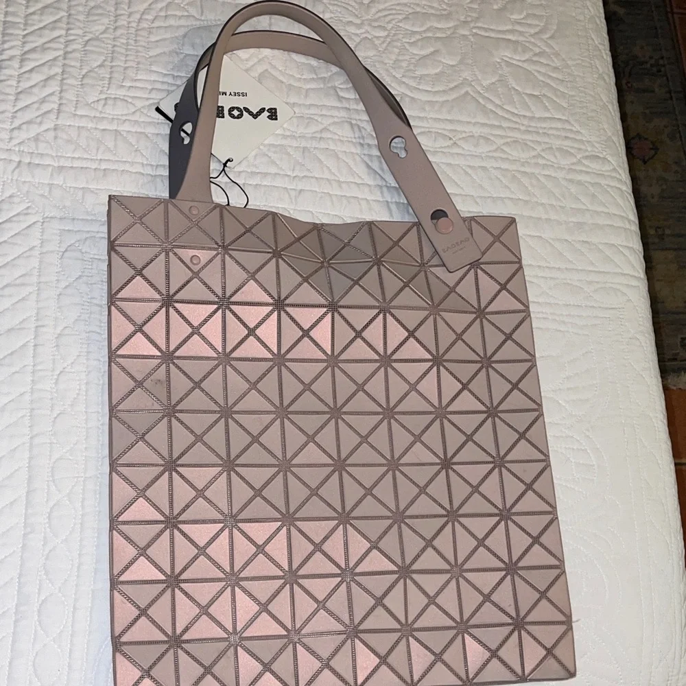 Issey Miyake Pink and Gray Triangular Tote - Picture 3 of 3